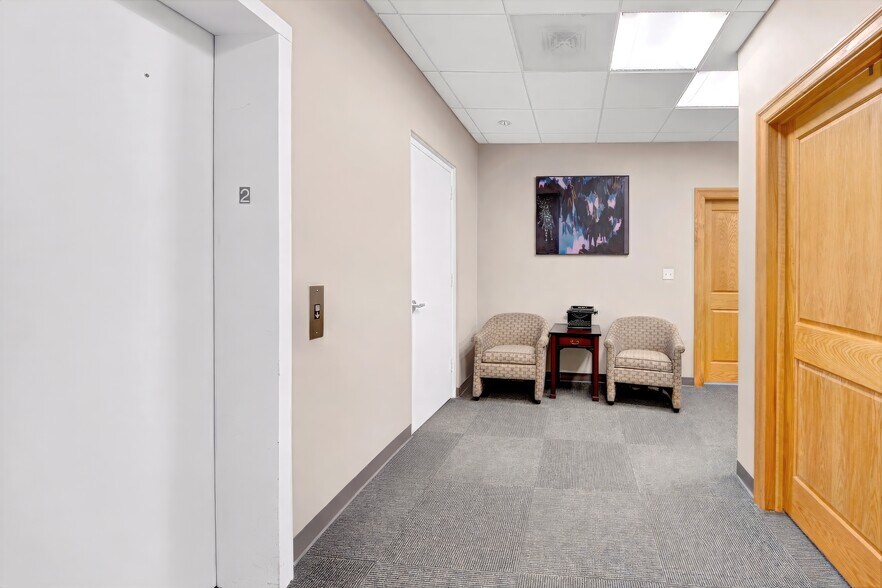More Photos Of 2001 Central Park Ave, Yonkers Office For Sale