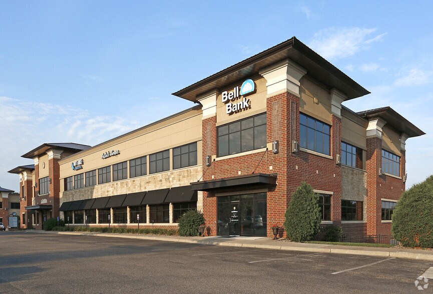More Photos Of 563 Bielenberg Dr, Woodbury Medical For Sale