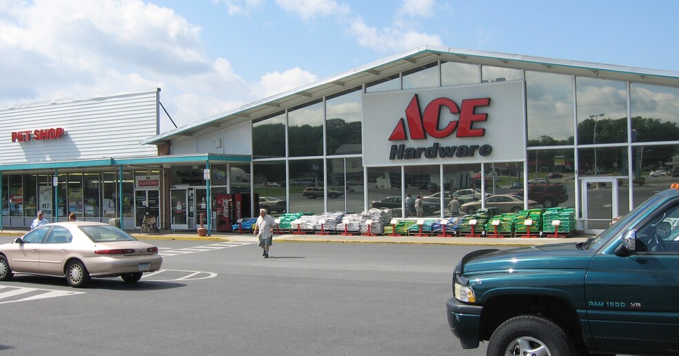 Primary Photo Of 385 Highway 512, Bangor Unknown For Lease