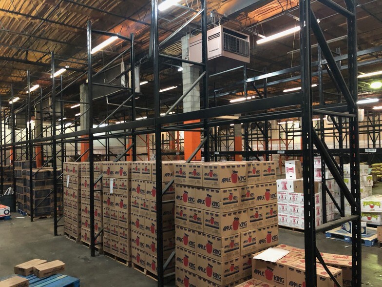 More Photos Of 3809-3811 Castlewood Rd, Richmond Warehouse For Lease