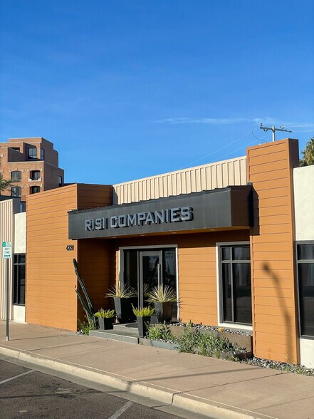 More Photos Of 4220 N Brown Ave, Scottsdale Office For Sale