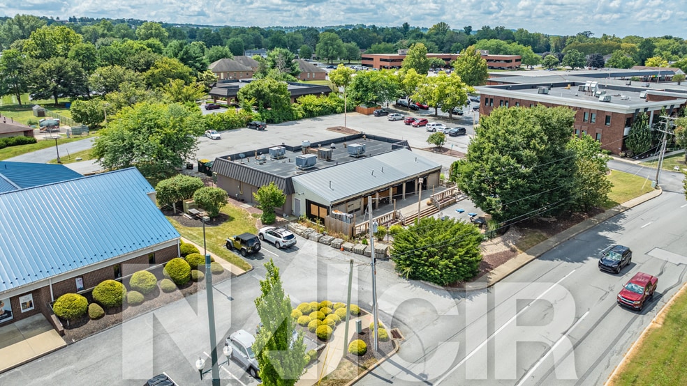 Primary Photo Of 2650 Eastern Blvd, York Restaurant For Sale