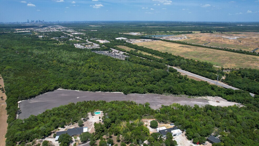 More Photos Of 10300 Julius Schepps, Dallas Land For Sale