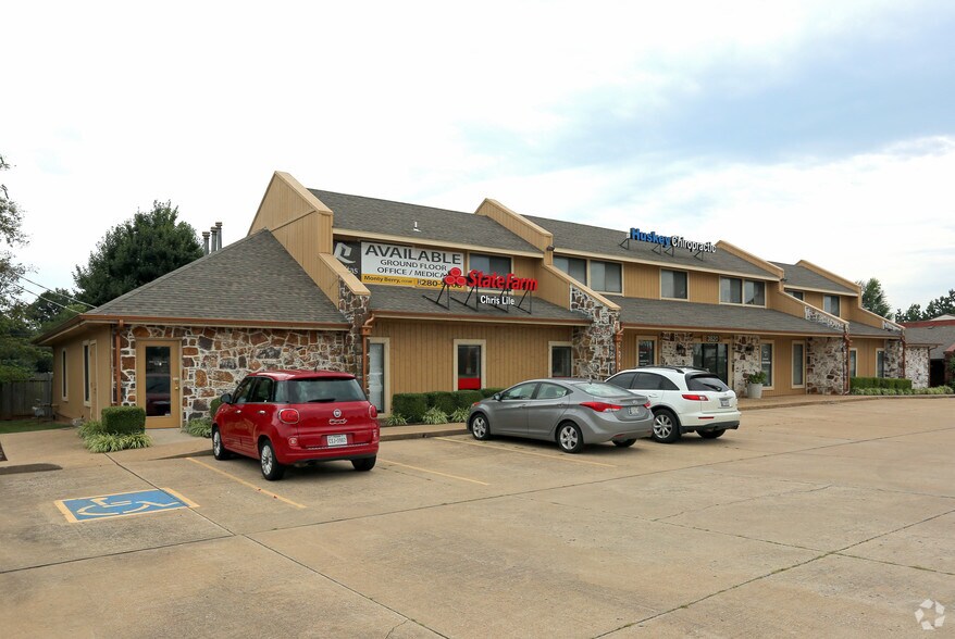 Primary Photo Of 3820 E 51st St, Tulsa Medical For Lease