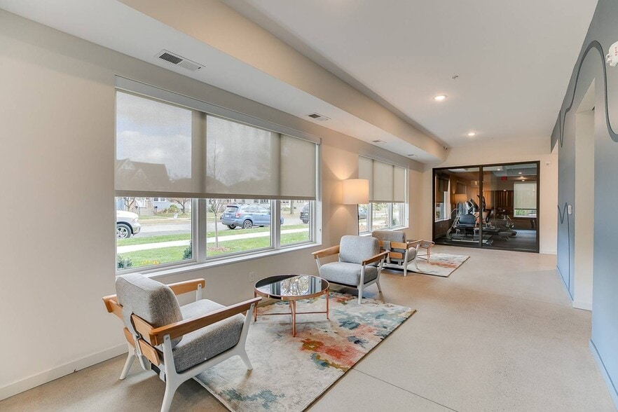 More Photos Of 2325 E 38th St E, Minneapolis Apartments For Sale