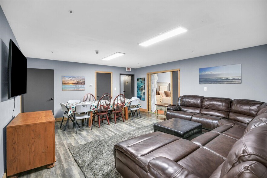 More Photos Of 808 N 3rd St, Saint Joseph Apartments For Sale