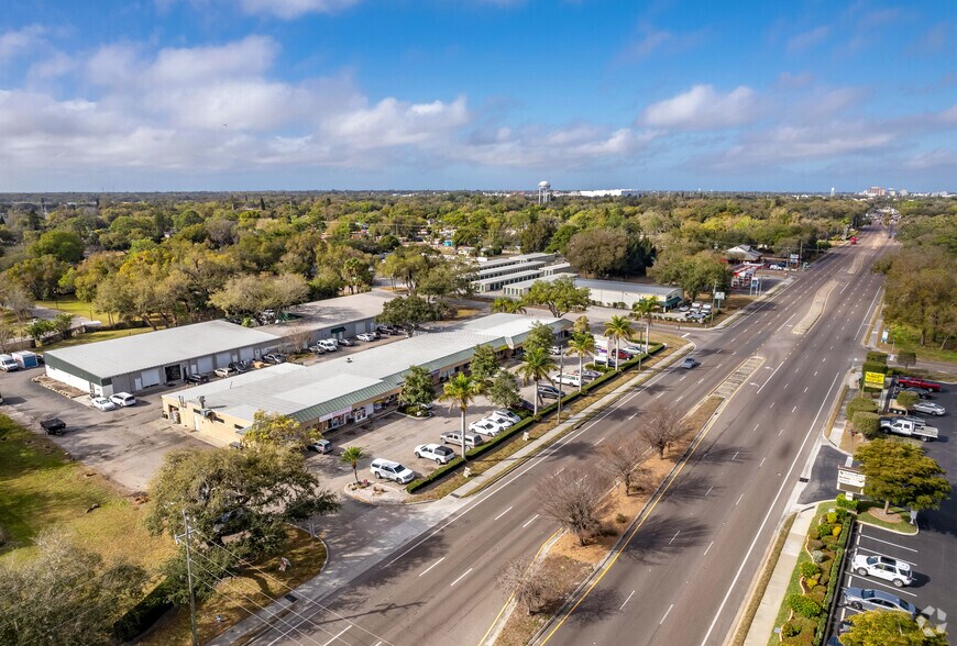 More Photos Of 2424 E Manatee Ave, Bradenton Storefront For Lease