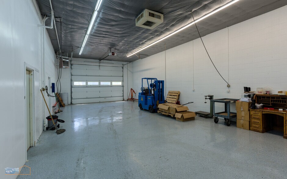 More Photos Of 5649 Arapahoe Ave, Boulder Flex For Sale