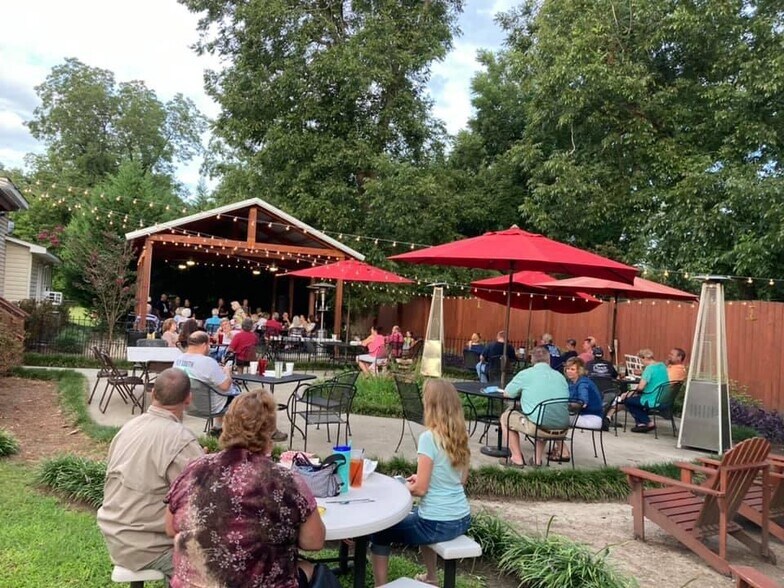 More Photos Of 442 E Railroad Ave, Batesburg-Leesville Restaurant For Sale