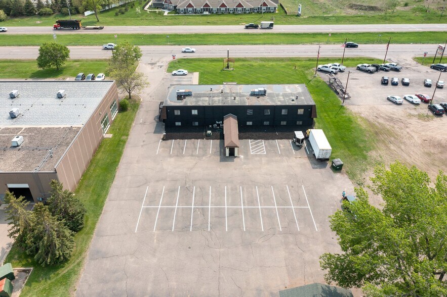 More Photos Of 6957 NW Highway 10, Anoka Office For Lease