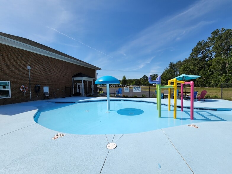 More Photos Of 1224 Old Cherokee Rd, Lexington Daycare Center For Sale
