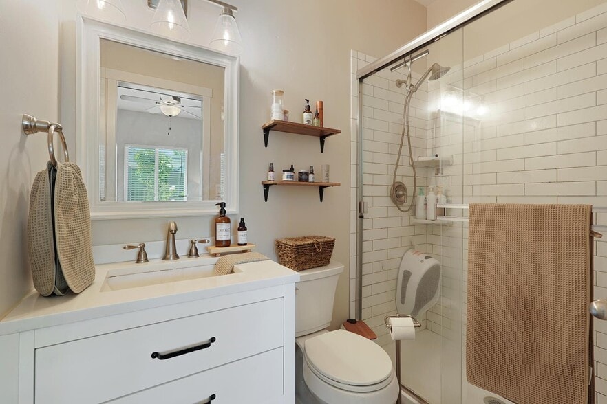 More Photos Of 595 E Augusta St, Woodbridge Apartments For Sale
