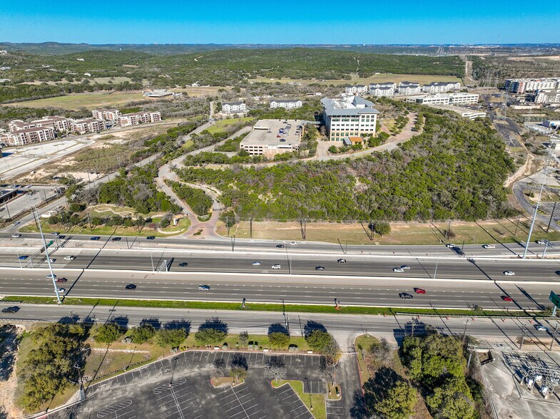 More Photos Of 19003 I-10 W, San Antonio Unknown For Lease