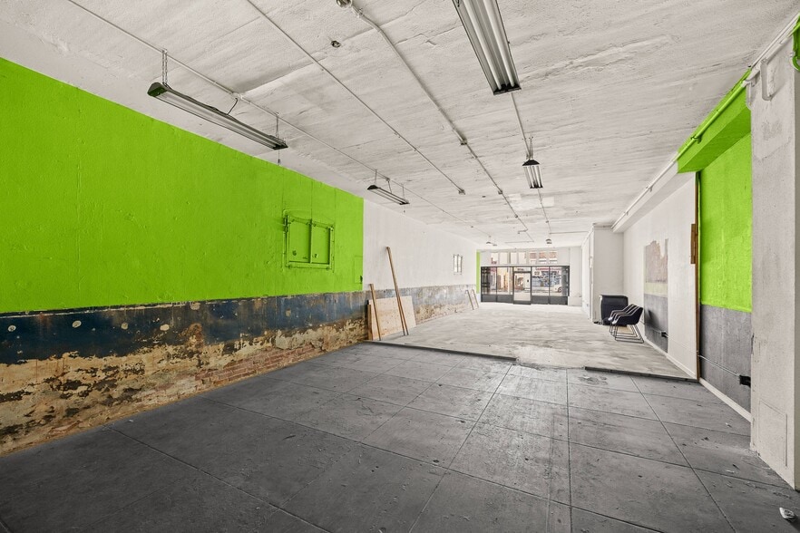 More Photos Of 1160-1164 N Western Ave, Los Angeles Storefront Retail Residential For Lease
