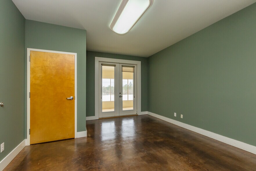 More Photos Of 100 S Greentree Ln, Foley Medical For Sale