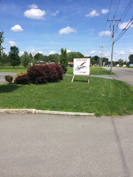 More Photos Of 7883 Seneca Tpke, Kirkland General Retail For Lease