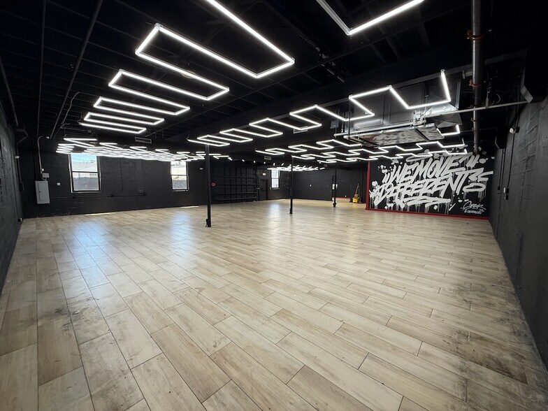 More Photos Of 816 NW 6th Ave, Fort Lauderdale Warehouse For Lease