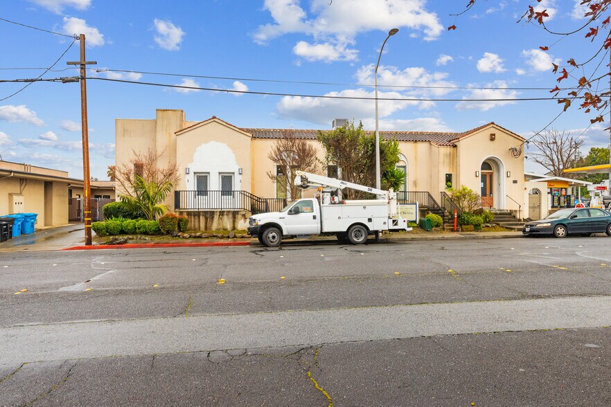 Primary Photo Of 420 Peninsula Ave, San Mateo Medical For Sale