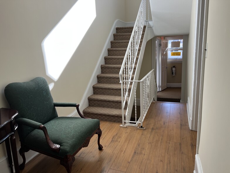 More Photos Of 528 Swede St, Norristown Office For Sale