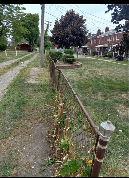 More Photos Of 3482-3500 Ewald Cir, Detroit Apartments For Sale