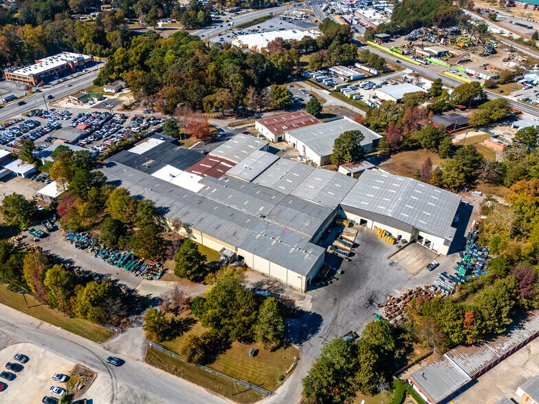 More Photos Of 5286 Circle Dr, Lake City Warehouse For Sale