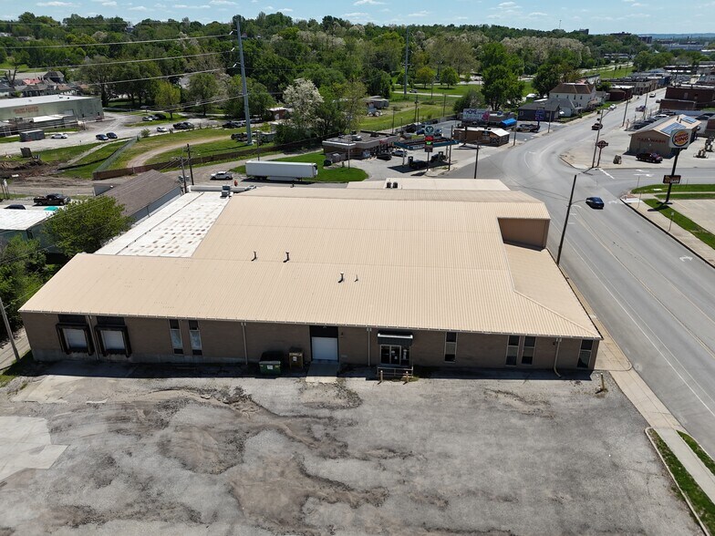 More Photos Of 2305 Saint Joseph Ave, Saint Joseph Warehouse For Sale