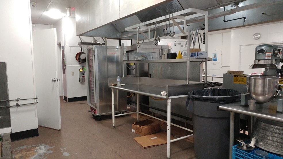 More Photos Of 3501 E Independence Blvd, Charlotte Apartments For Sale