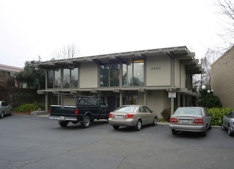 More Photos Of 3450 Golden Gate Way, Lafayette Office For Lease