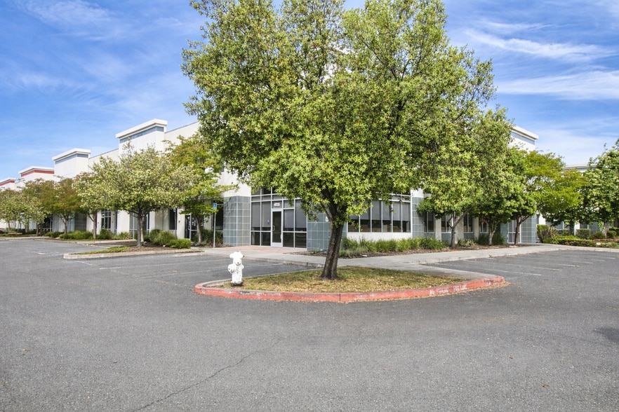 More Photos Of 4725 Mangels Blvd, Fairfield Office For Lease
