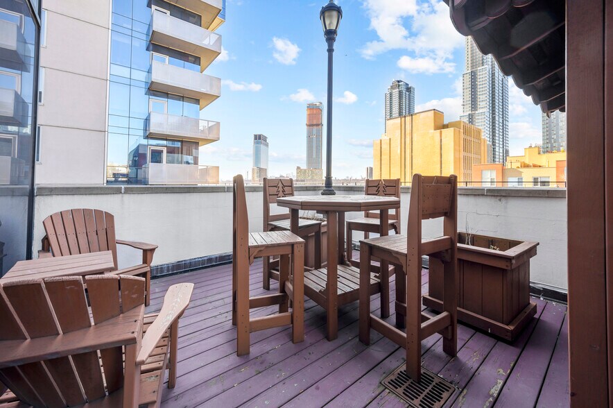 More Photos Of 5-14 51st Ave, Long Island City Storefront Retail Office For Lease