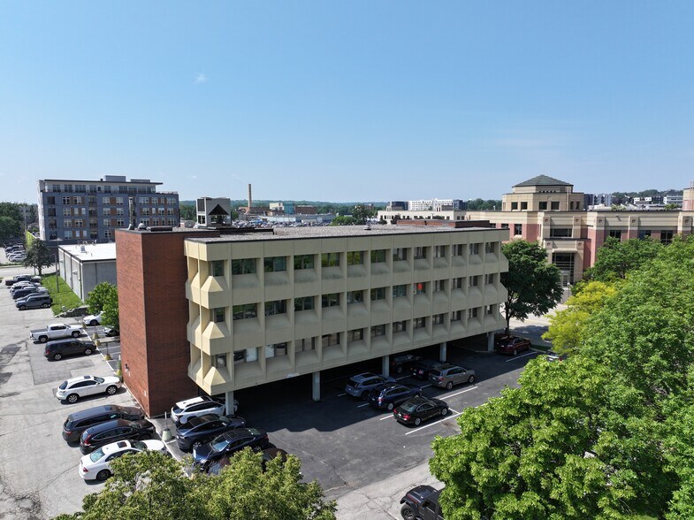 More Photos Of 300 3rd Ave SE, Rochester Medical For Sale