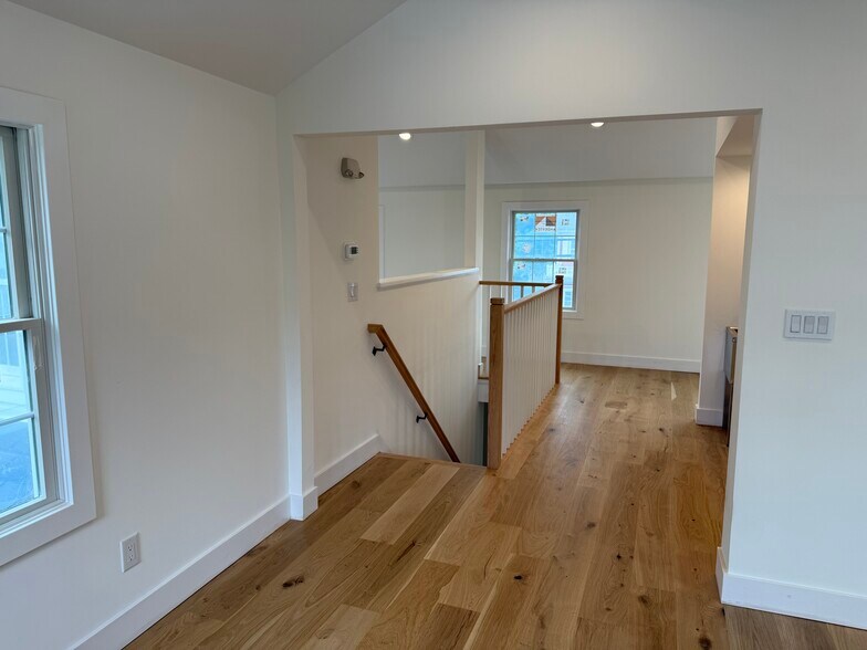 More Photos Of 775 River Rd, Fair Haven Loft Creative Space For Lease