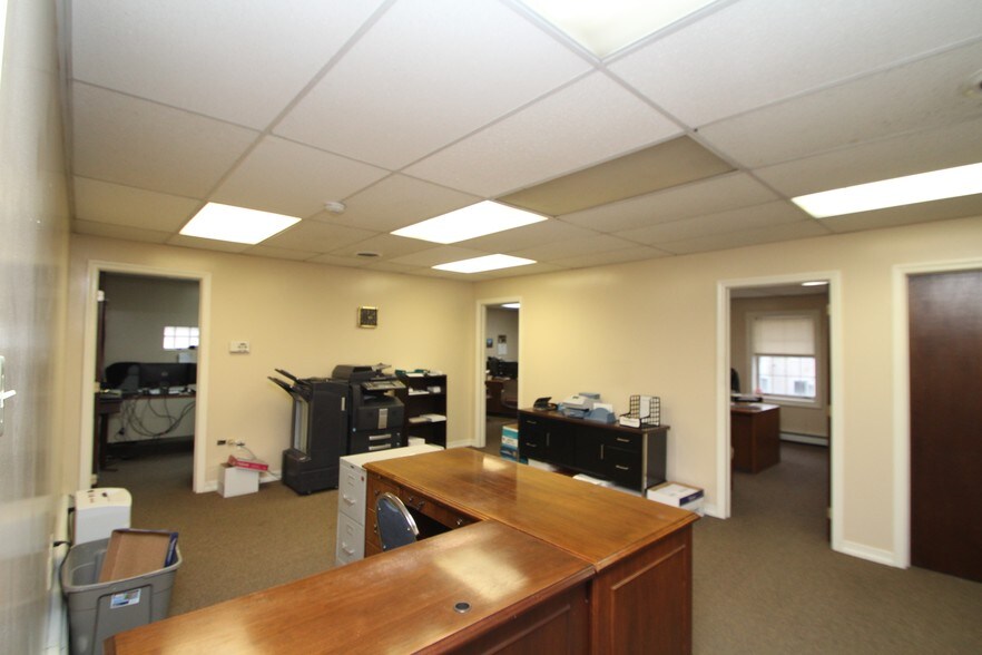 More Photos Of 67-73 Harry St, Conshohocken Office For Lease