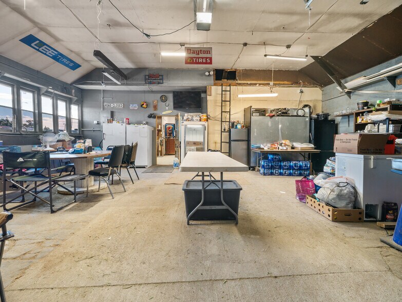 More Photos Of 365 4th St, Rock River General Retail For Sale