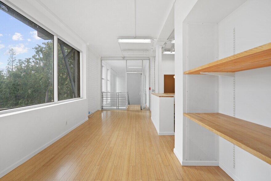 More Photos Of 2215 N Broadway, Santa Ana Medical For Sale