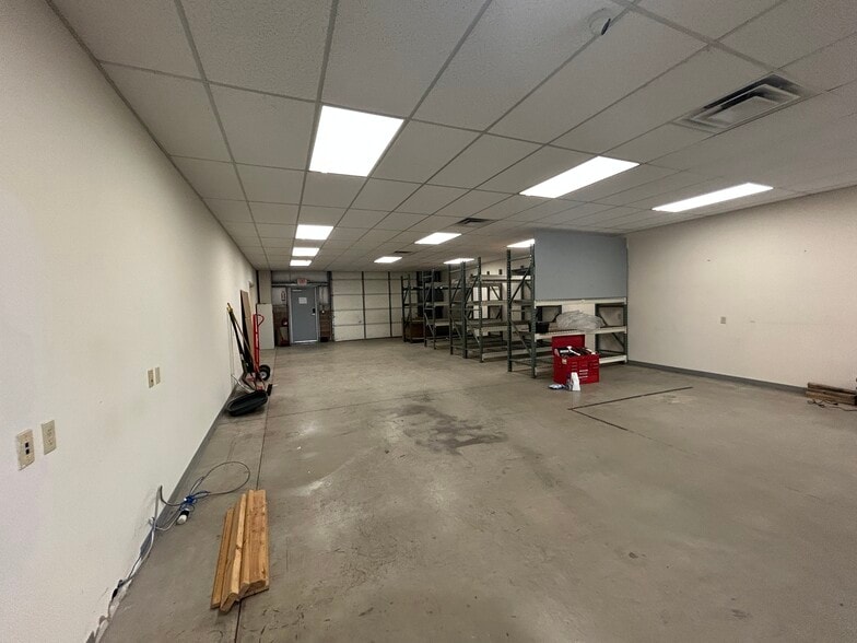 More Photos Of 51 Ozick Dr, Durham Manufacturing For Lease