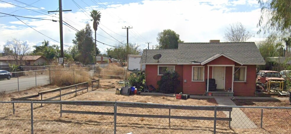 Primary Photo Of 10312 Jurupa Rd, Jurupa Valley Flex For Sale