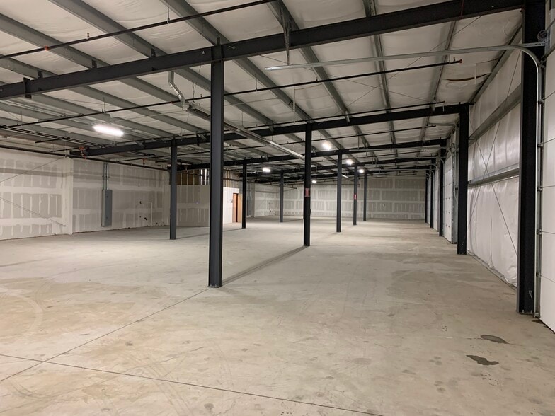 More Photos Of 6101 Washington St, Denver Warehouse For Sale