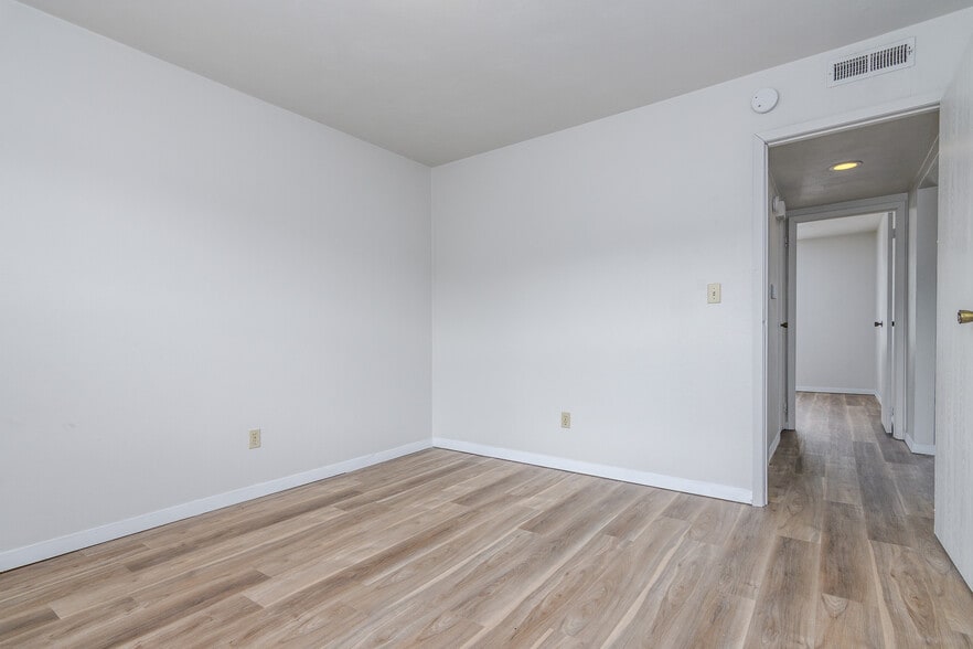 More Photos Of , Jefferson City Multifamily For Sale