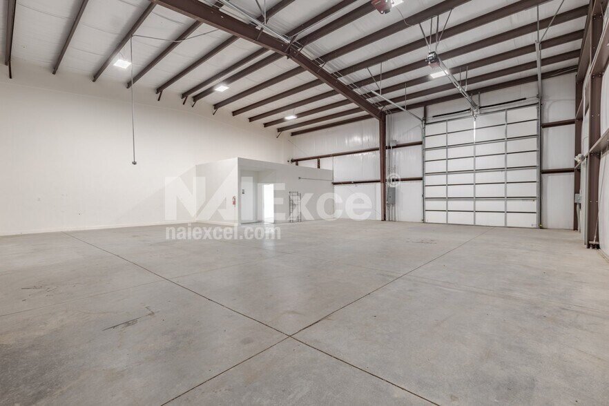 More Photos Of 712 S 5725 W, Hurricane Industrial For Sale