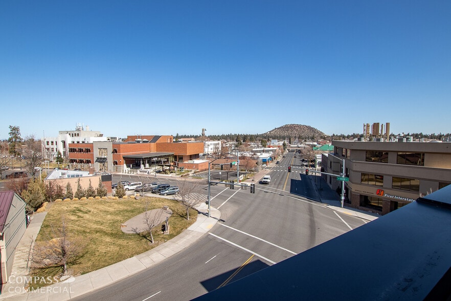 More Photos Of 1051 NW Bond St, Bend Office For Lease