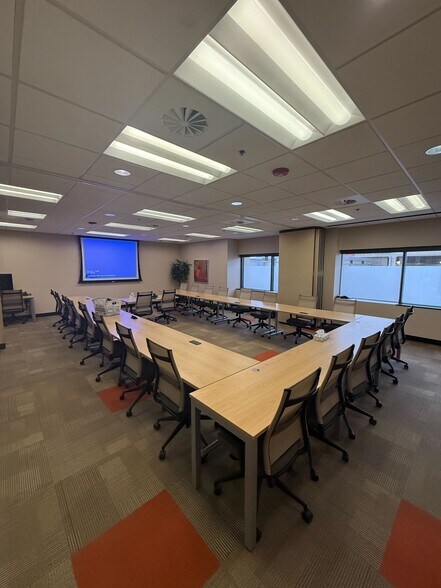 More Photos Of 50 W Broadway, Salt Lake City Coworking Space