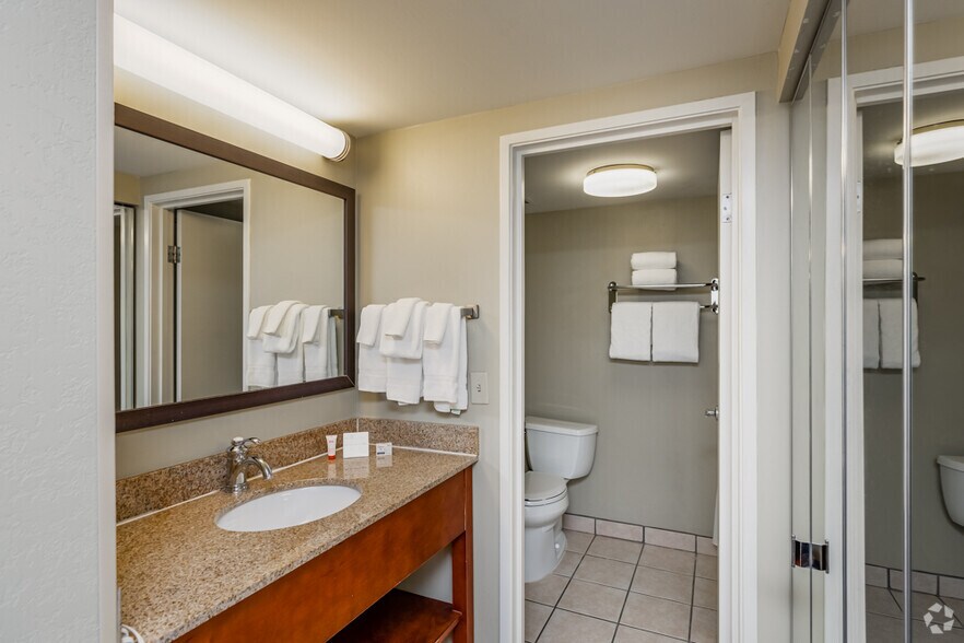 More Photos Of 5311 Campbells Run Rd, Pittsburgh Hotel For Sale