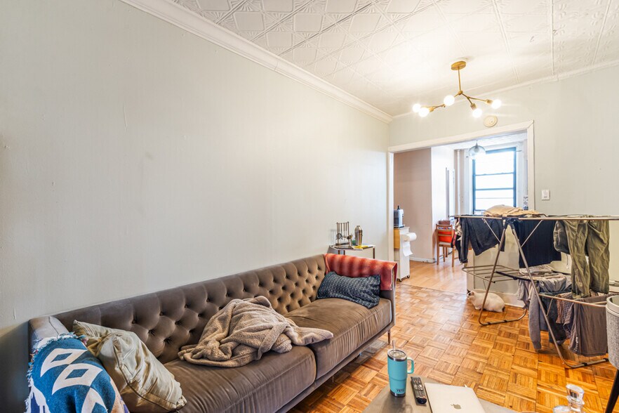 More Photos Of 656 Henry St, Brooklyn Apartments For Sale