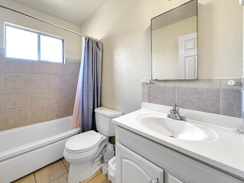 More Photos Of 3205 Brookdale Ave, Oakland Multifamily For Sale