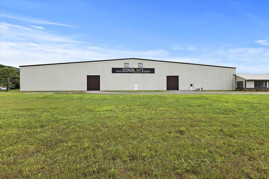 More Photos Of 241 Industrial Park Rd, Mountain City Warehouse For Sale
