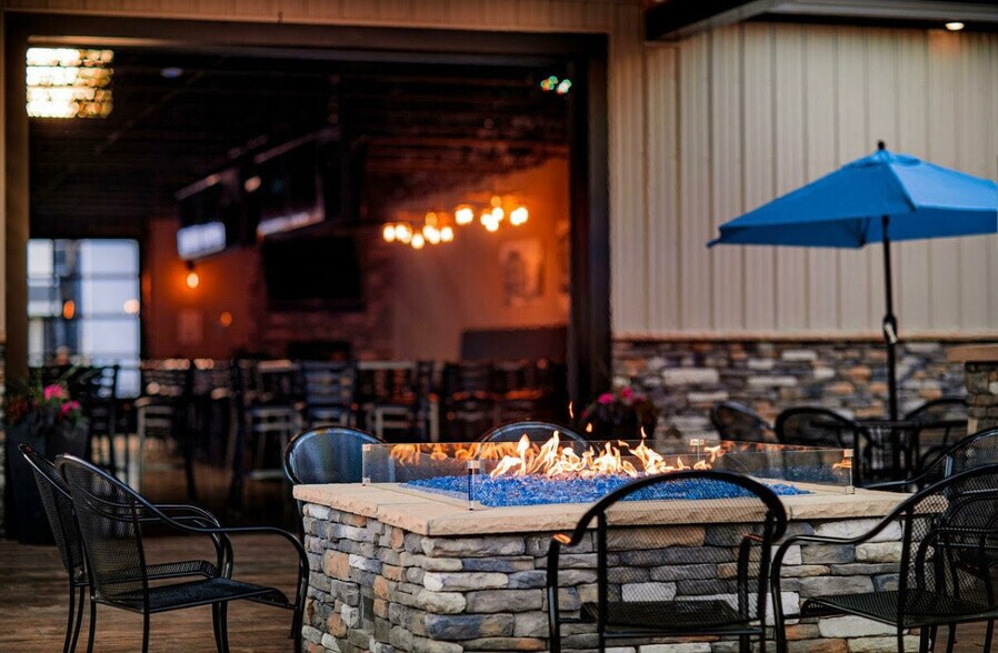 More Photos Of 64 W Main St, Fredonia Bar For Sale