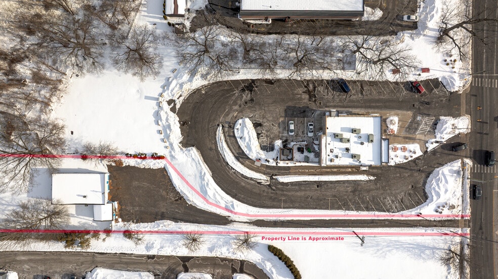 More Photos Of 157 Washington Ave, North Haven Auto Repair For Sale