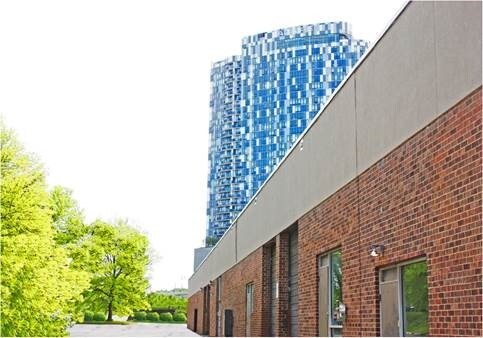 More Photos Of 8520-8528 Tyco Rd, Vienna Warehouse For Lease