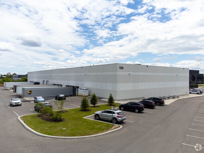 More Photos Of 150 Via Renzo Dr, Richmond Hill Warehouse For Lease
